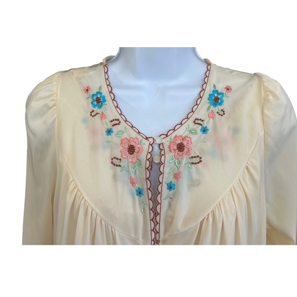 Vintage Unbranded Nightgown Robe Set Floral Embroidery Grandmacore Cottagecore - Picture 5 of 7